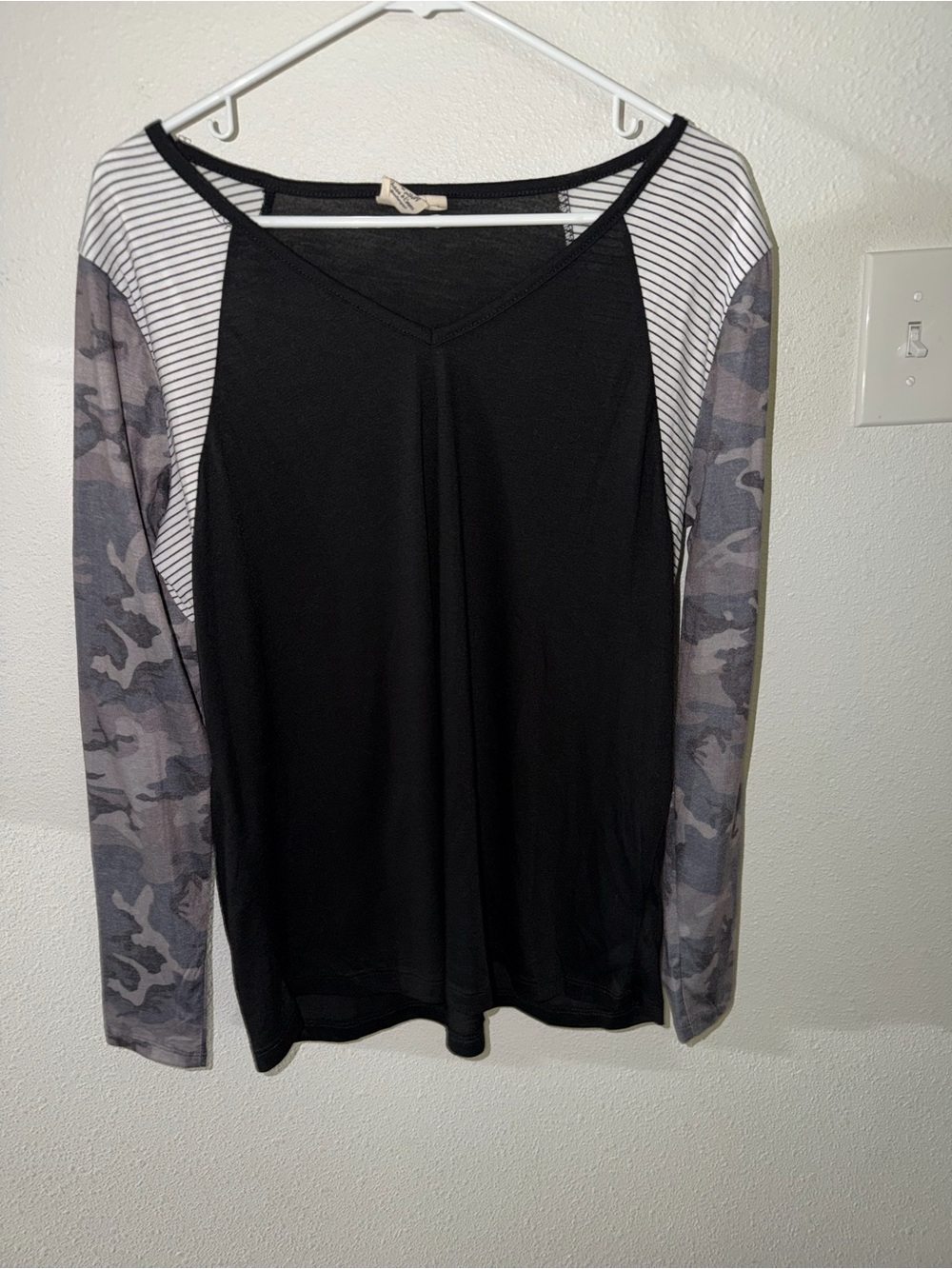 Grace & Emma Long-Sleeve V-Neck Raglan Tee with Gray Camo Sleeves